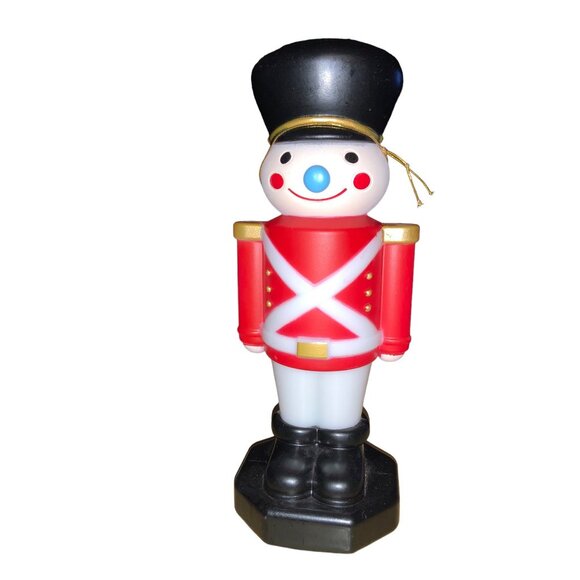 Soldier Blow Mold 11 Inch with Tags Lighted - Picture 4 of 15